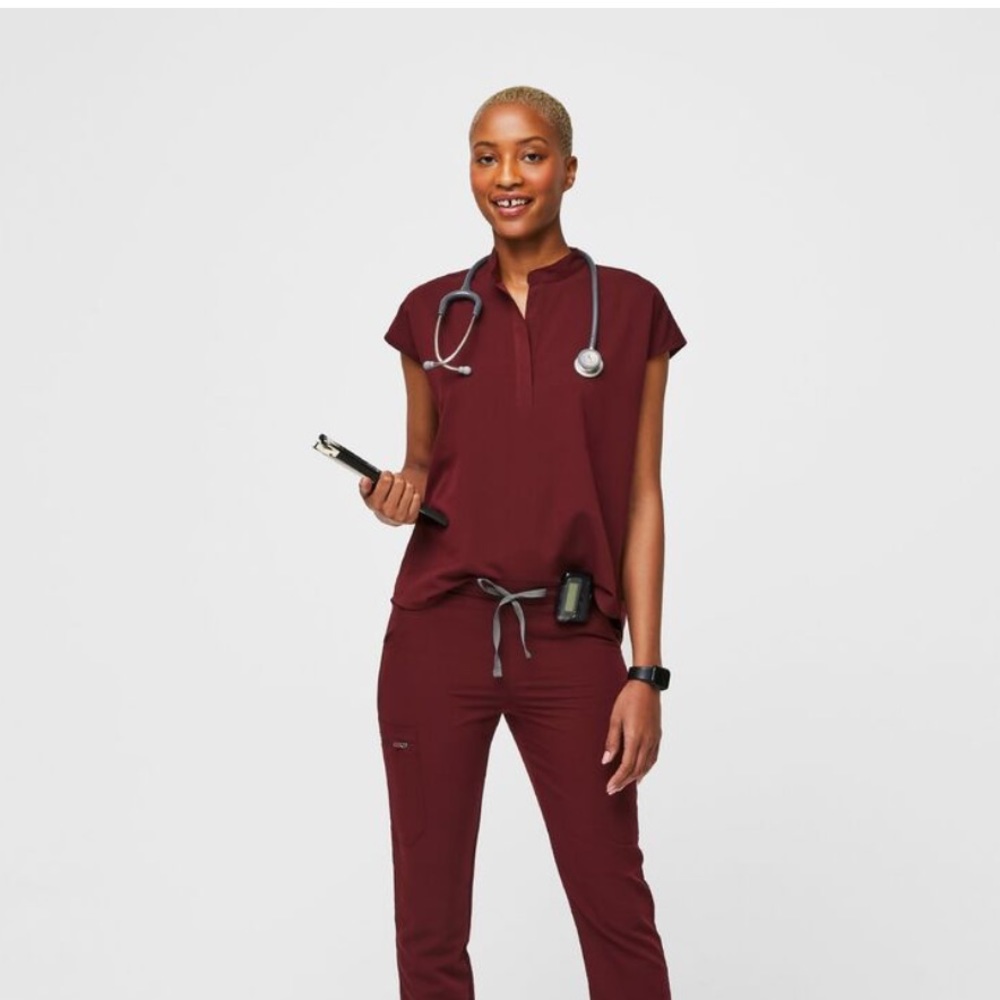 Figs Rafaela oversized top - burgundy